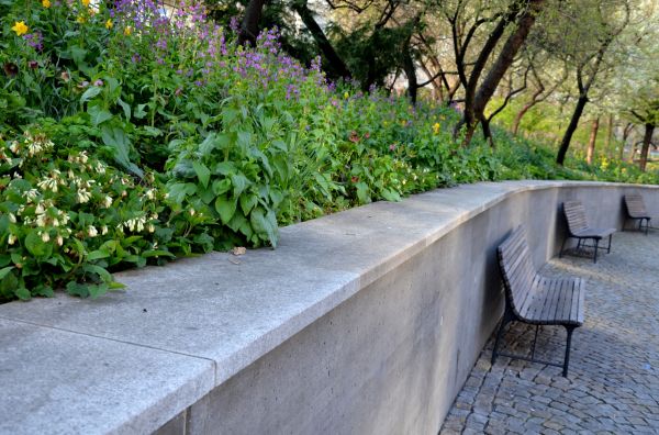Concrete Retaining Wall Service in Painesville