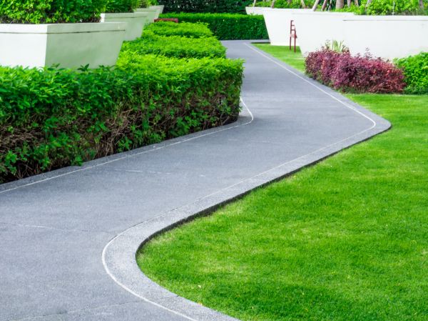 Walkway Curb Installation in Painesville